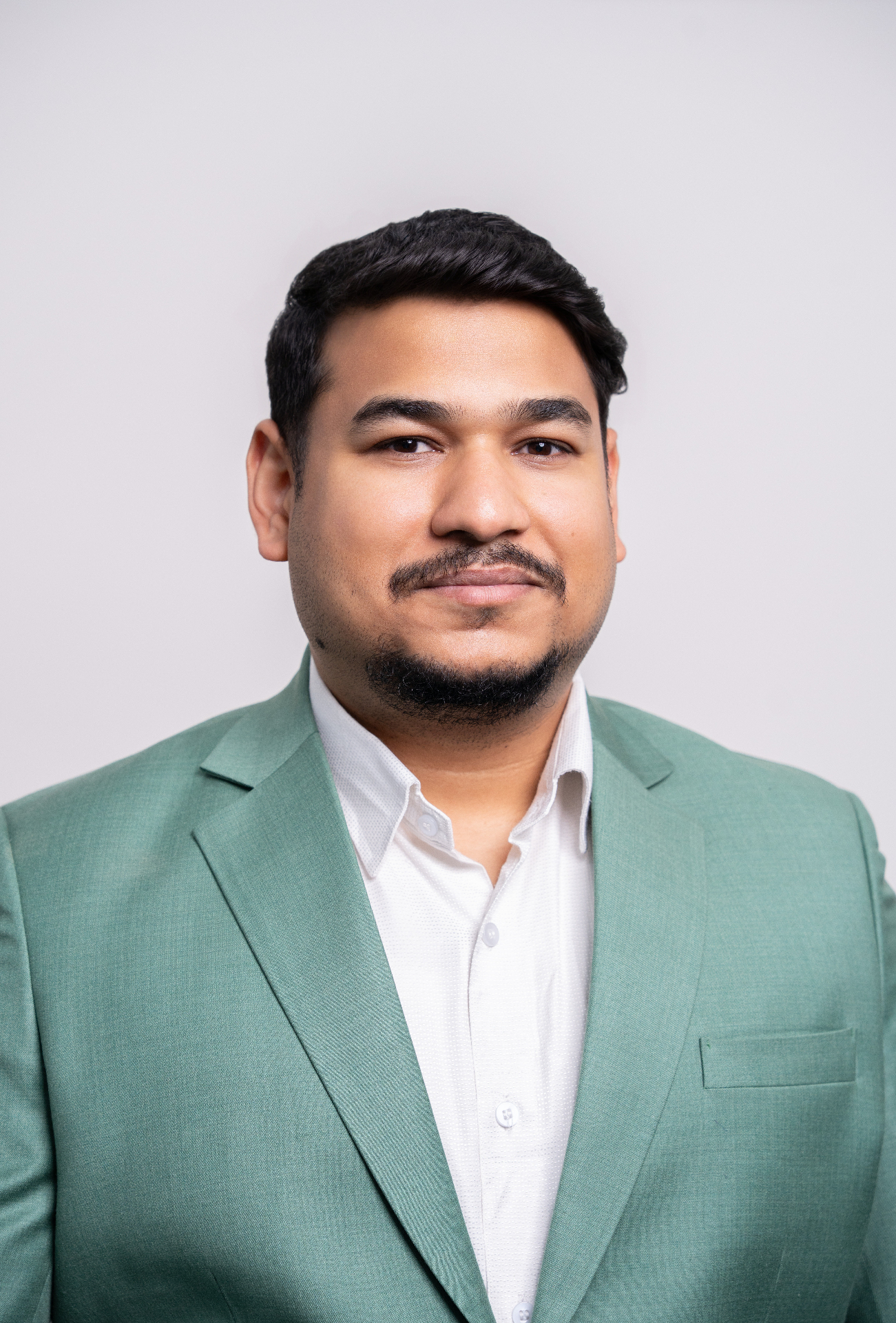 Dr Ronit Raj Sriwastav, Founder and Managing Director